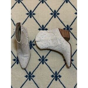 Betsey Johnson Diva Ivory Pearl Boot